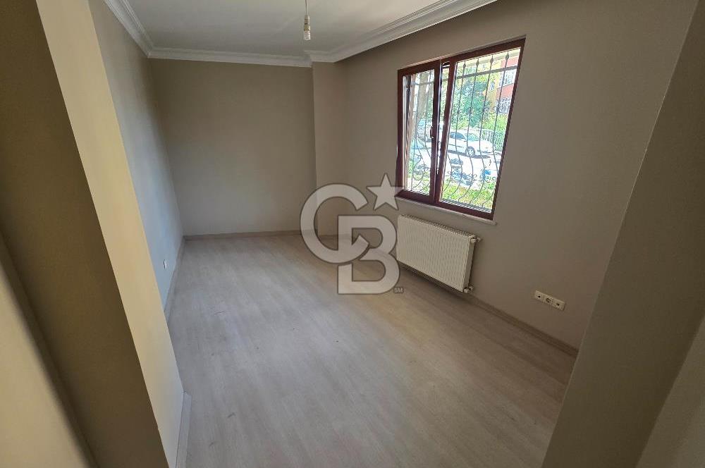 Aile Apartmanında Ferah 1+1 Giriş Kat Daire
