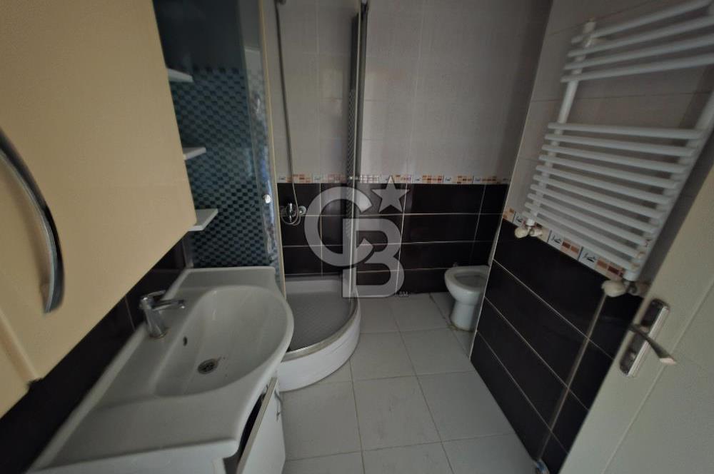 Aile Apartmanında Ferah 1+1 Giriş Kat Daire