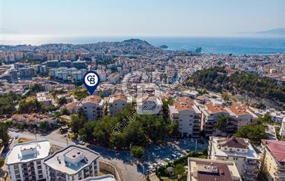 Kuşadasında Prestijli Residenceda Lüks Eşyalı Kiralık 3+1 Daire