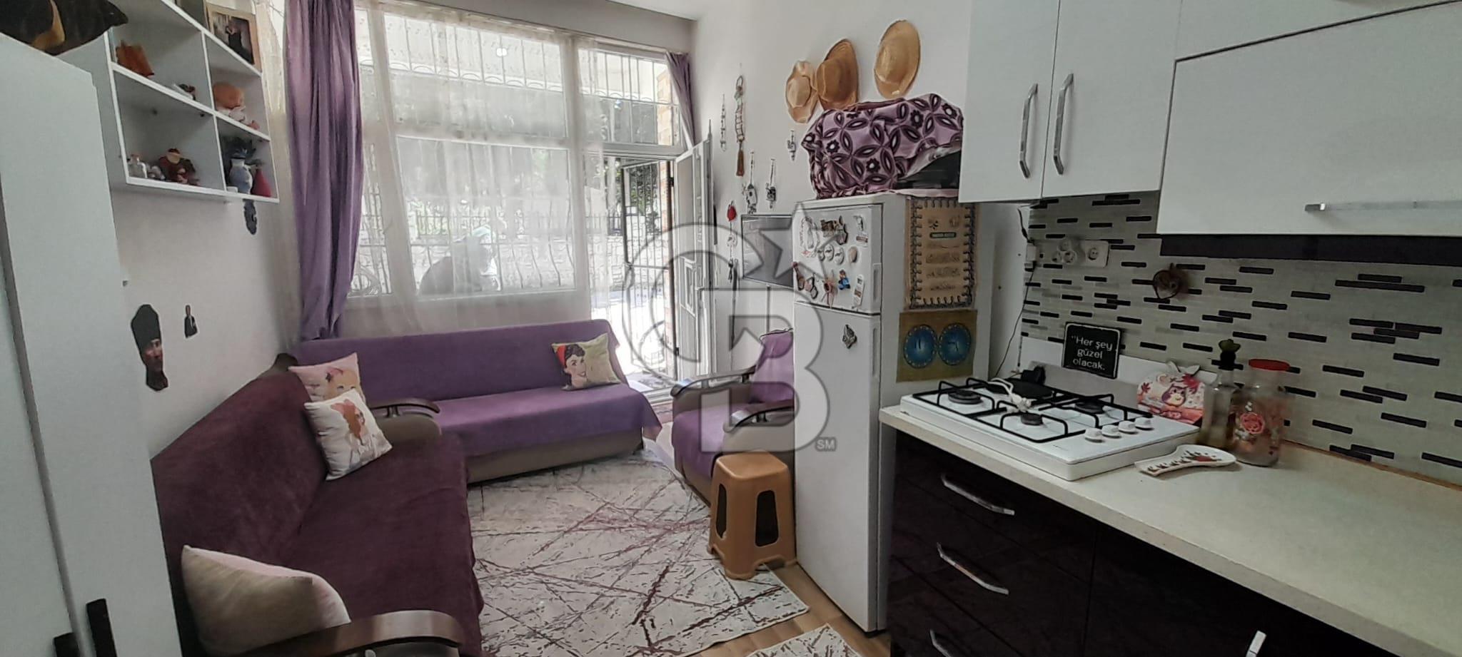 KUŞADASI GÜZELÇAMLI'DA 24 M2 EV OLARAK KULLANILAN DÜKKAN