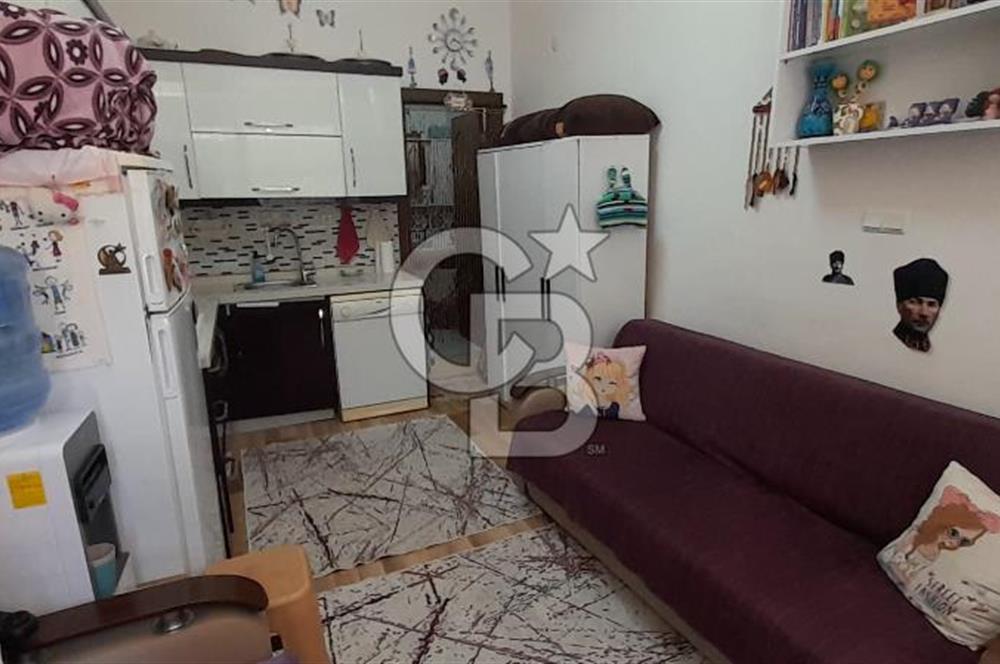KUŞADASI GÜZELÇAMLI'DA 24 M2 EV OLARAK KULLANILAN DÜKKAN