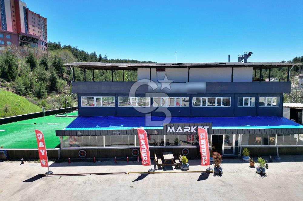 3.363 m² DEV TİCARİ ALAN: AKARYAKIT ,RESTAURANT VE TELEFERİK...