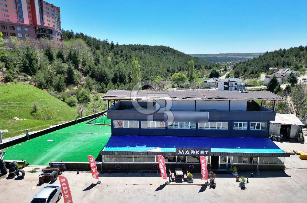 3.363 m² DEV TİCARİ ALAN: AKARYAKIT ,RESTAURANT VE TELEFERİK...