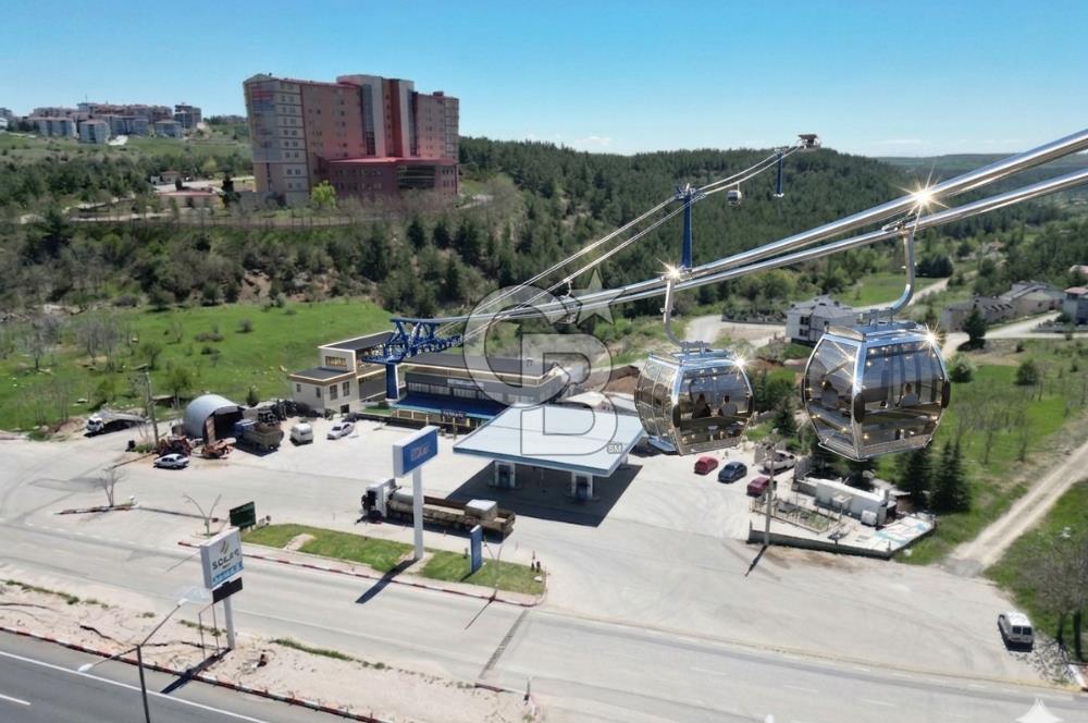 3.363 m² DEV TİCARİ ALAN: AKARYAKIT ,RESTAURANT VE TELEFERİK...