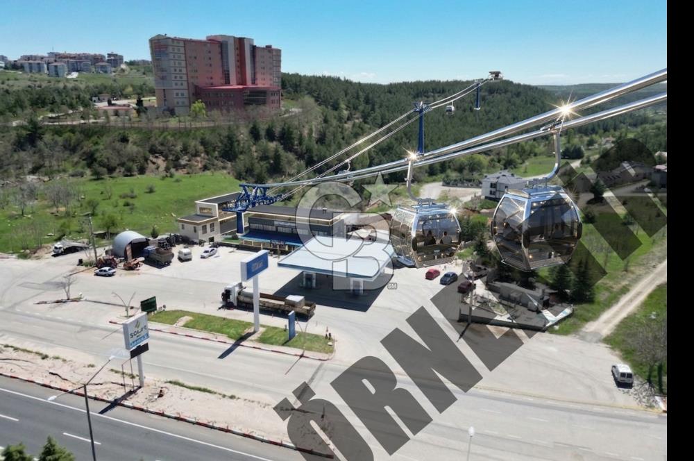 3.363 m² DEV TİCARİ ALAN: AKARYAKIT ,RESTAURANT VE TELEFERİK...