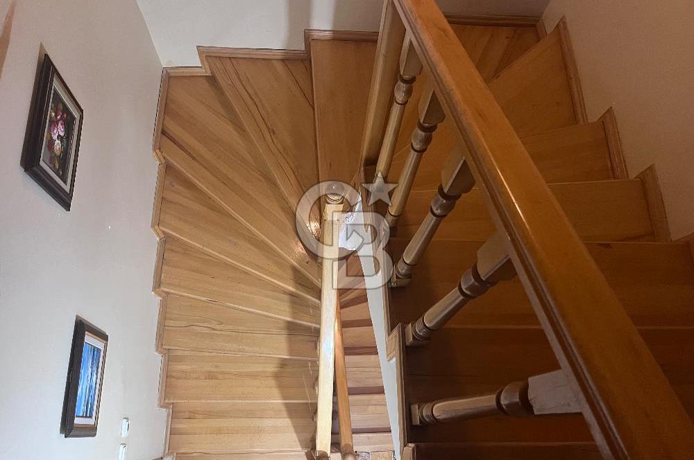 Gölbaşı Trt Haberciler Sitesinde Satılık Villa 