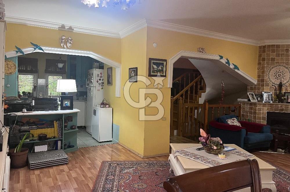 Gölbaşı Trt Haberciler Sitesinde Satılık Villa 