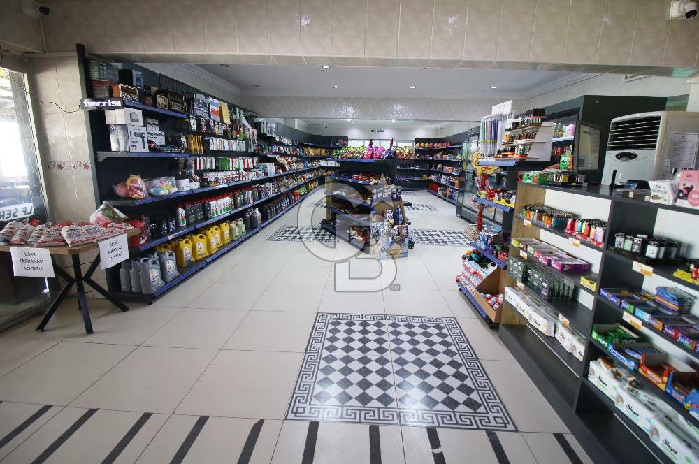 3.363 m² DEV TİCARİ ALAN: AKARYAKIT ,RESTAURANT VE TELEFERİK...