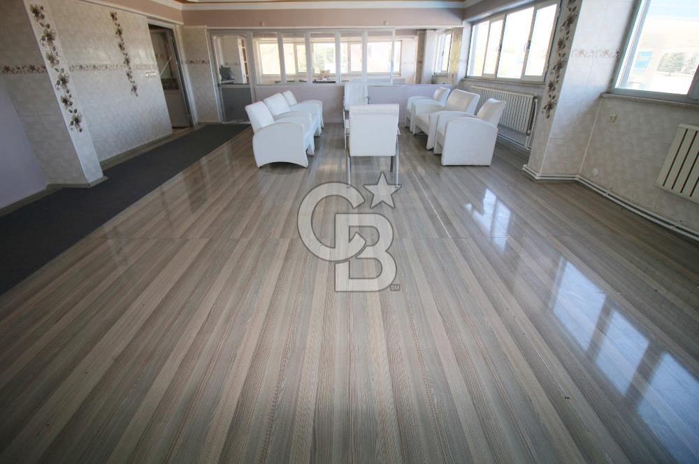 3.363 m² DEV TİCARİ ALAN: AKARYAKIT ,RESTAURANT VE TELEFERİK...