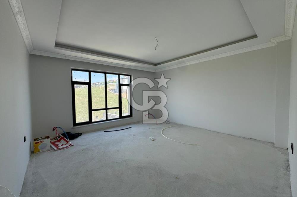 COLDWELL BANKER SAFİR'den HATUNSUYU'nda SATILIK LÜKS VİLLA