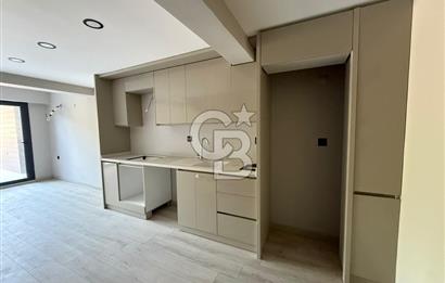 KUŞADASI MÜSTAKİL HAVUZLU DUBLEKS SATILIK 3+1 DAİRE 