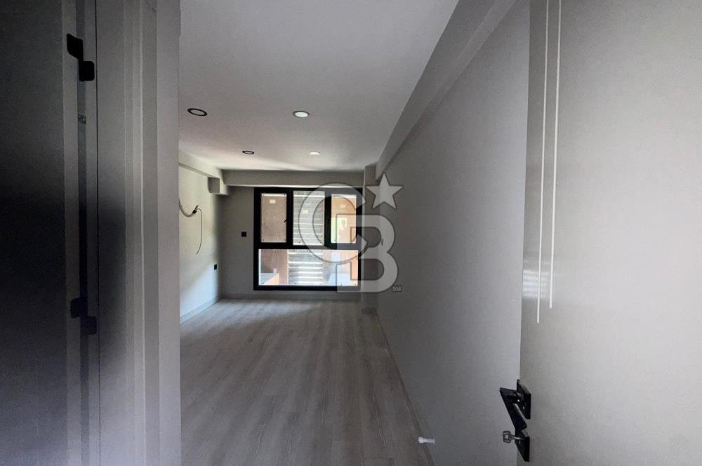 KUŞADASI MÜSTAKİL HAVUZLU DUBLEKS SATILIK 3+1 DAİRE 
