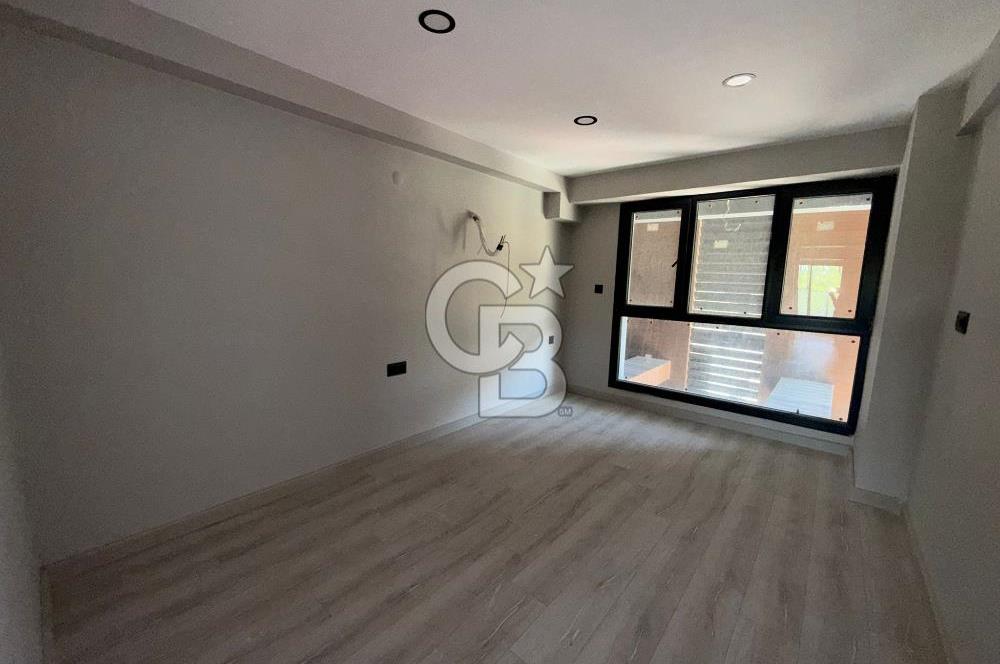 KUŞADASI MÜSTAKİL HAVUZLU DUBLEKS SATILIK 3+1 DAİRE 