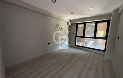 KUŞADASI MÜSTAKİL HAVUZLU DUBLEKS SATILIK 3+1 DAİRE 