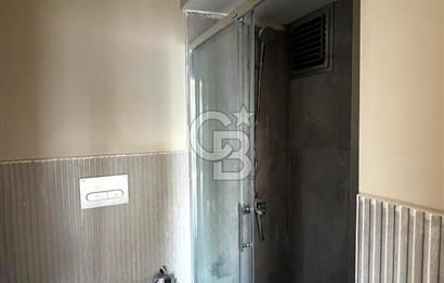 Cumhuriyet mahallesinde şehir ve deniz manzaralı 3+1 daire