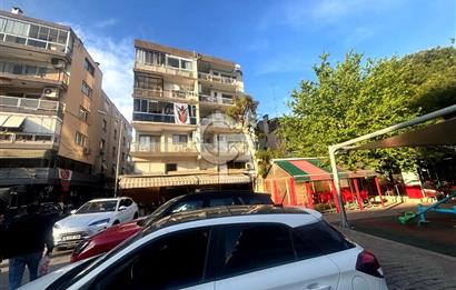 KARŞIYAKA OSMANBEY PARKI DENİZ MANZARALI 3+1 KİRALIK DAİRE