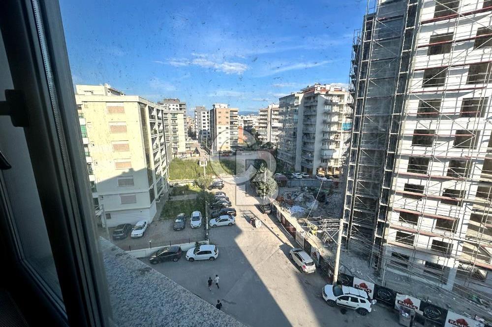YALI MH GÜLTEKİN ART'TA FERAH VE BAKIMLI 2+1 SATILIK DAİRE