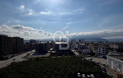 Cumhuriyet mahallesinde şehir ve deniz manzaralı 3+1 daire