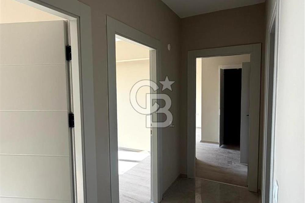 Cumhuriyet mahallesinde şehir ve deniz manzaralı 3+1 daire