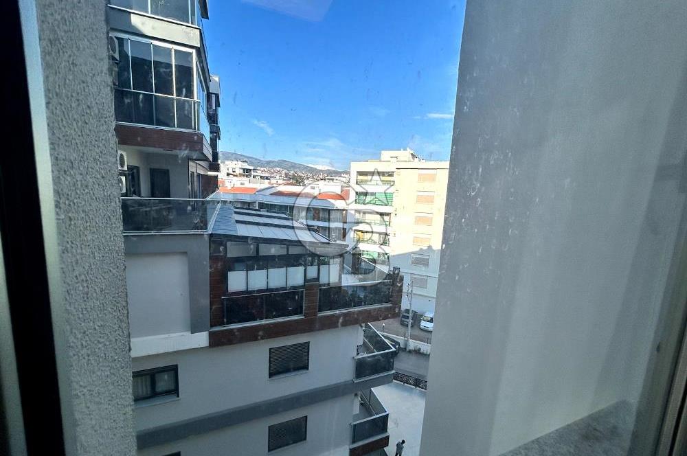 YALI MH GÜLTEKİN ART'TA FERAH VE BAKIMLI 2+1 SATILIK DAİRE