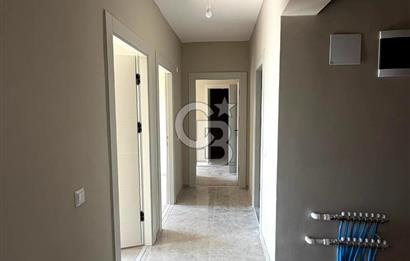 Cumhuriyet mahallesinde şehir ve deniz manzaralı 3+1 daire