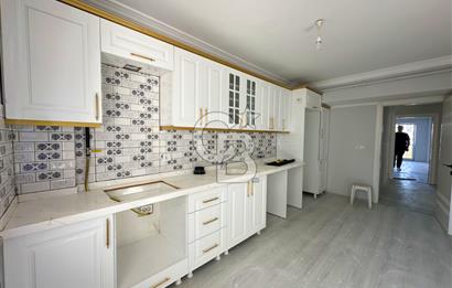 Çanakkale Lapseki Merkez 355m² Arsa+3 Adet Daireli Komple Bina