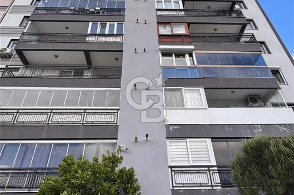 İzmir Çiğli Yakakent Mah. Deniz Manzaralı Satılık 3+1 Daire CB PH