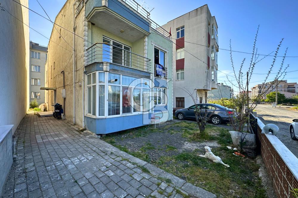 Çanakkale Lapseki Merkez 355m² Arsa+3 Adet Daireli Komple Bina