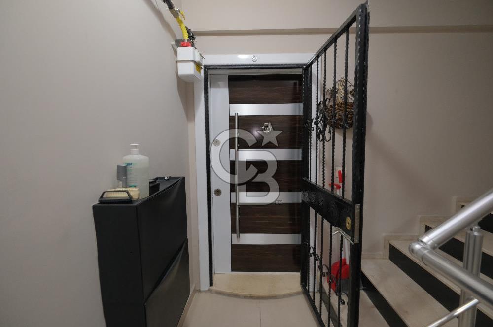 Çiğli Anadolu Caddesi Üzeri Geniş Satılık 3+1 Daire