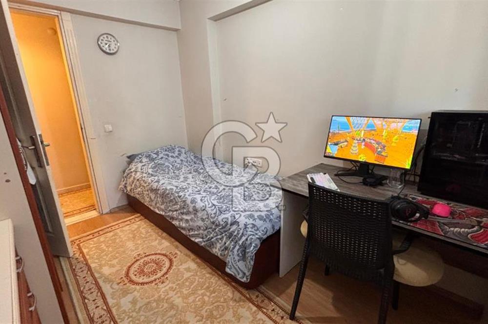 İzmir Çiğli Yakakent Mah. Deniz Manzaralı Satılık 3+1 Daire CB PH