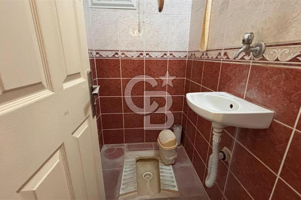 İzmir Çiğli Yakakent Mah. Deniz Manzaralı Satılık 3+1 Daire CB PH