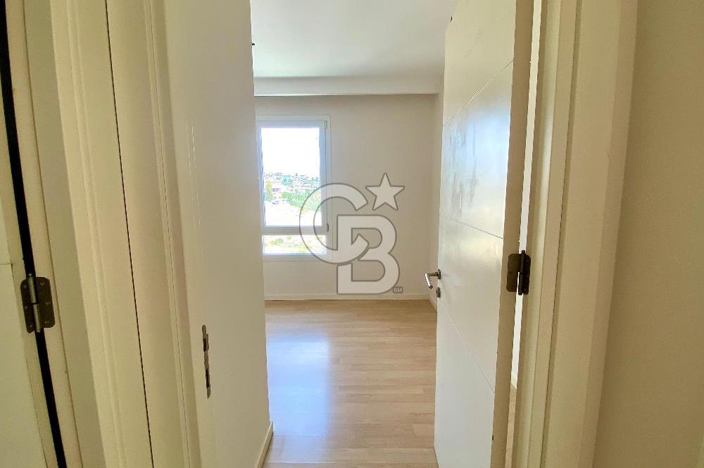 Soyak Siesta 2. Etap ta Havuz Cepheli 2+1 E Tipi Kiralık Daire