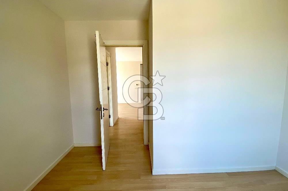 Soyak Siesta 2. Etap ta Havuz Cepheli 2+1 E Tipi Kiralık Daire