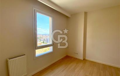 Soyak Siesta 2. Etap ta Havuz Cepheli 2+1 E Tipi Kiralık Daire