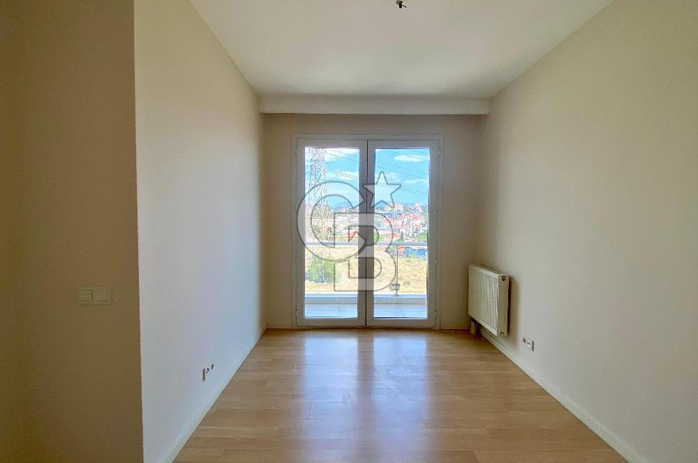 Soyak Siesta 2. Etap ta Havuz Cepheli 2+1 E Tipi Kiralık Daire