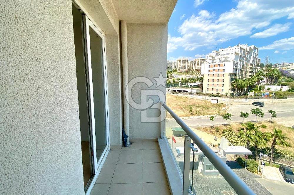 Soyak Siesta 2. Etap ta Havuz Cepheli 2+1 E Tipi Kiralık Daire