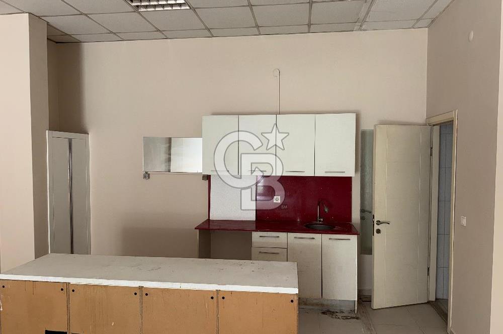 ÇİĞLİ BALATÇIK KATİP ÇELEBİ ÜNİVERSİTESİ YAKINI KİRALIK DÜKKAN