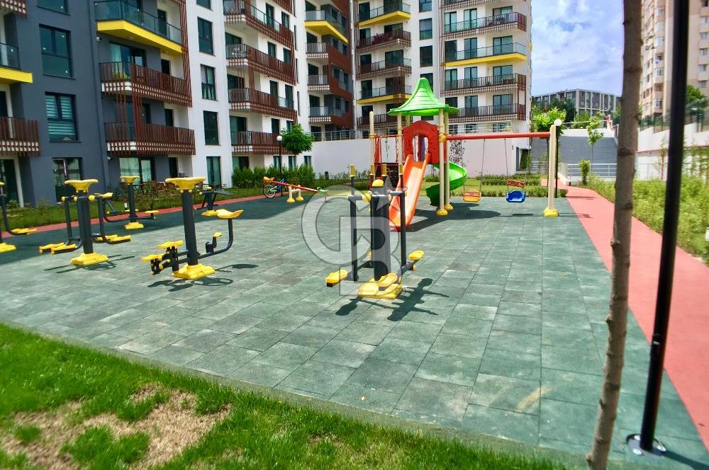 KURTKÖY YENİŞEHİR OPTIMUM GARDENS’TA KAPALI MUTFAKLI, BALKONLU GENİŞ 2+1 DAİRE