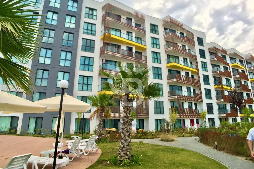 KURTKÖY YENİŞEHİR OPTIMUM GARDENS’TA KAPALI MUTFAKLI, BALKONLU GENİŞ 2+1 DAİRE