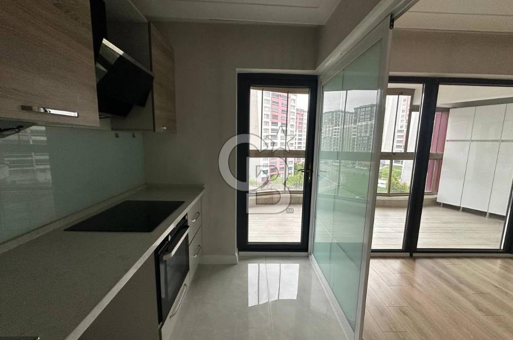 Cumhuriyet Mah.,Site İçerisinde 95 m², 4.Kat, Kiralık, 2+1 Daire
