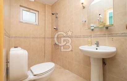 Silivri'de 1 Dönüm Arazi içinde 4+1 Satılık Villa
