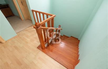Silivri'de 1 Dönüm Arazi içinde 4+1 Satılık Villa