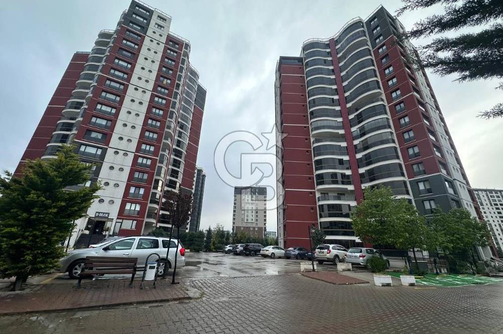 Cumhuriyet Mah.,Site İçerisinde 95 m², 4.Kat, Kiralık, 2+1 Daire