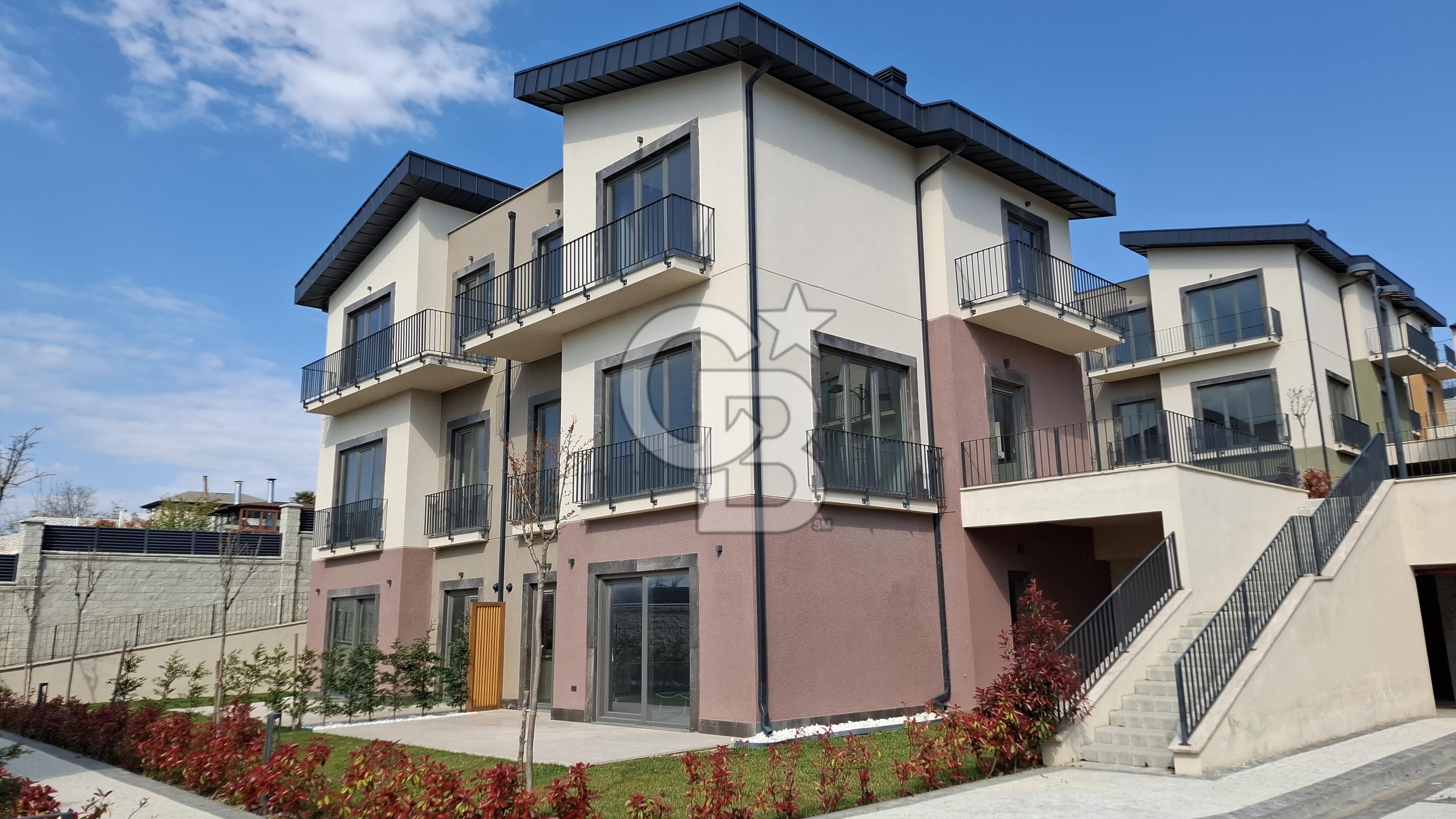 Silivri Oksijen Ortaköy Projesi Satılık 5+2 Tripleks Lüks Villa