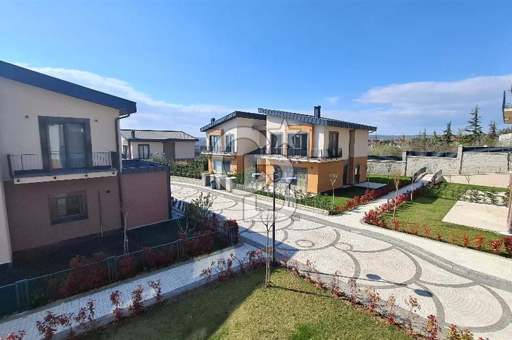 Silivri Oksijen Ortaköy Projesi Satılık 5+2 Tripleks Lüks Villa