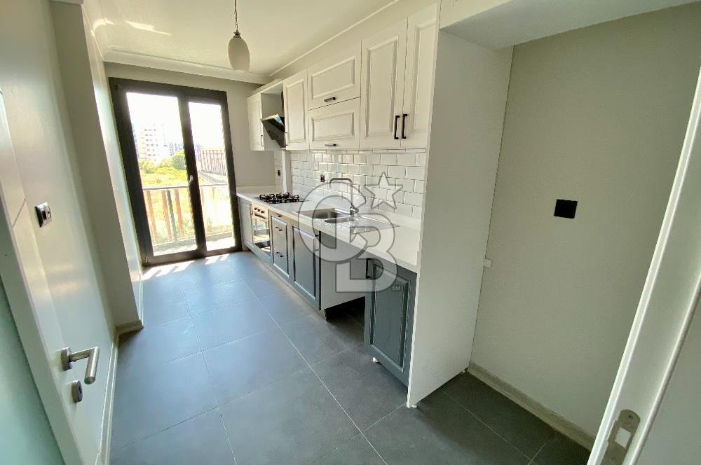 KURTKÖY YENİŞEHİR OPTIMUM GARDENS’TA KAPALI MUTFAKLI, BALKONLU GENİŞ 2+1 DAİRE