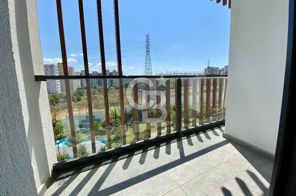 KURTKÖY YENİŞEHİR OPTIMUM GARDENS’TA KAPALI MUTFAKLI, BALKONLU GENİŞ 2+1 DAİRE