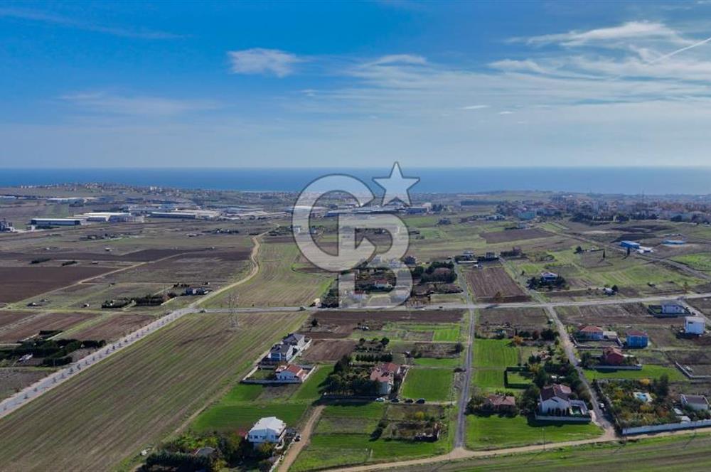 Silivri'de 1 Dönüm Arazi içinde 4+1 Satılık Villa