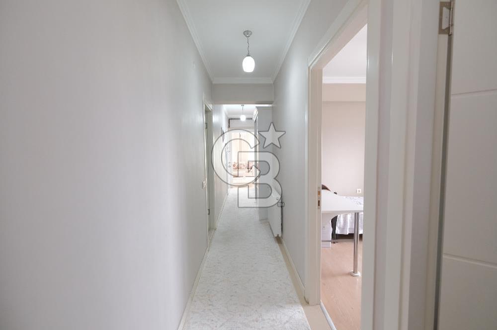 Çiğli Anadolu Caddesi Üzeri Geniş Satılık 3+1 Daire