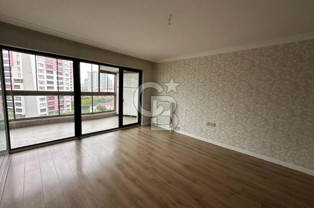 Cumhuriyet Mah.,Site İçerisinde 95 m², 4.Kat, Kiralık, 2+1 Daire